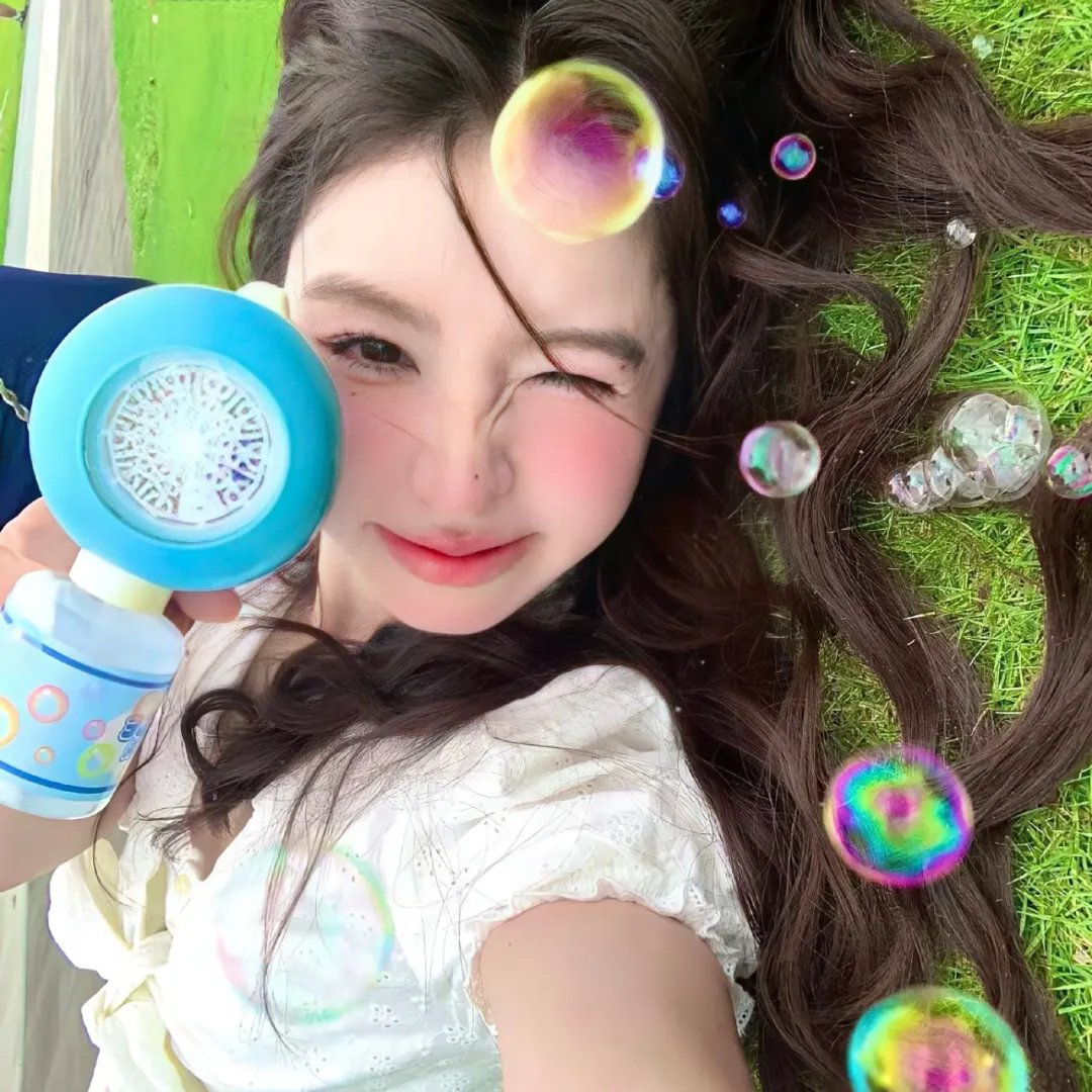 夏娃的对面房